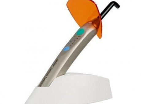 Лампа для световой полимеризации ортодонтическая  Ortholux Luminous curing Light (3M)